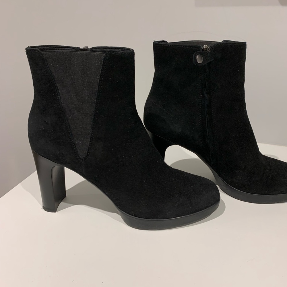 Geox Black Suede Ankle Booties